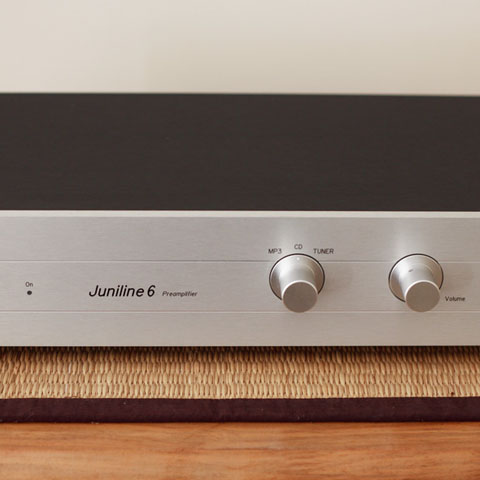 Juniline Six, high-end preamplifier