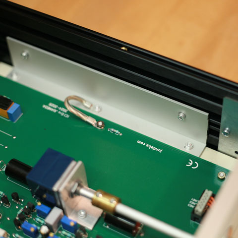 Juniline 6, aluminium detail mounting