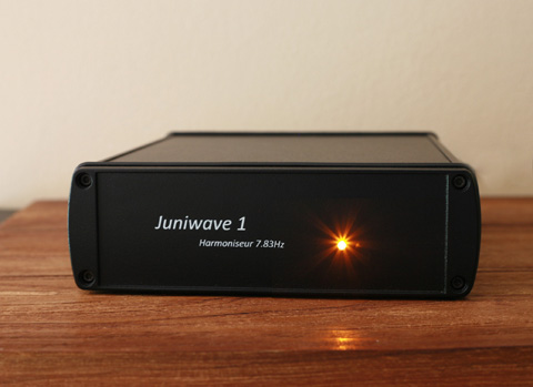 Juniwave 1, résonateur de Schumann 7.83Hz